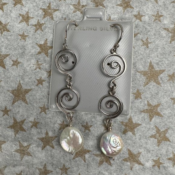 NWOT Real Silver & Genuine Coin Pearl Dangling Earrings - Picture 2 of 4
